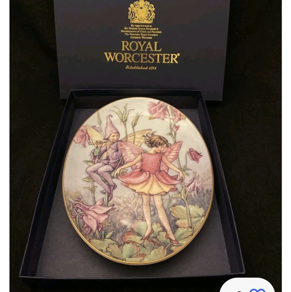 Royal Worcester  wall plate